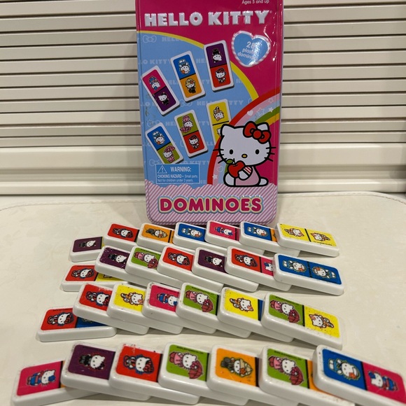 HELLO KITTY Dominoes by Saniro - Picture 4 of 6